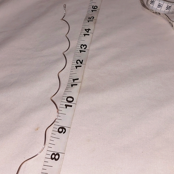 Silver Curly 925 Italy Silver Necklace. - Picture 5 of 8